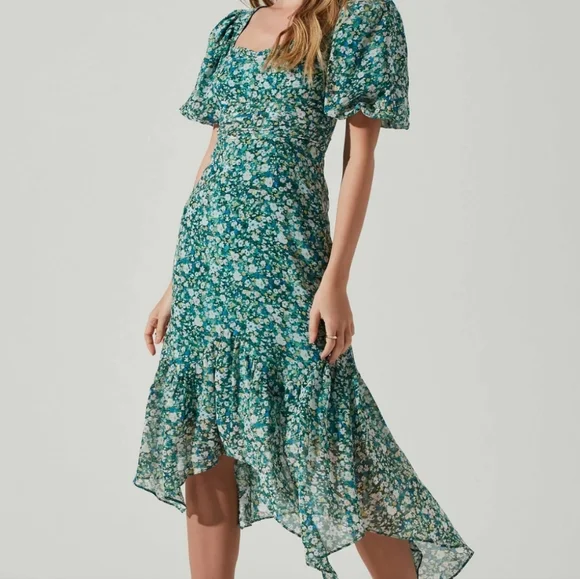 Floral Short Sleeve Asymmetrical Hem Midi Dress - Green multi / S